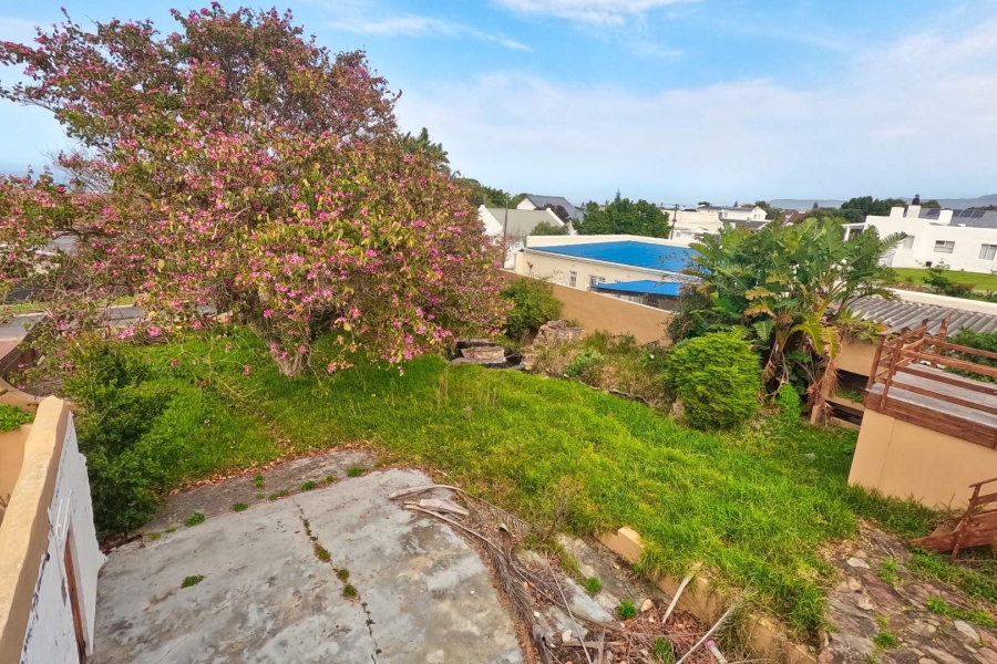 0 Bedroom Property for Sale in Voelklip Western Cape
